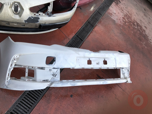 Toyata Corolla ön tampon çıkma ORJİNAL