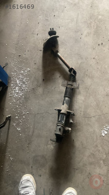 Ford Escort direksiyon mafsalı kolonu