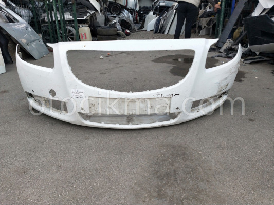 2009 2012 model Opel Insignia ön tanpon çıkma