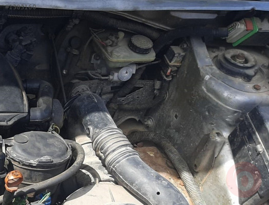 2000 peugeot partner 1.9 çıkma yedek su deposu