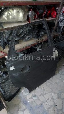 FORD FOCUS SAG ARKA KAPI CETIN OTOMOTIV