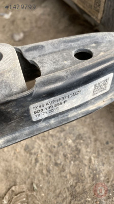 5Q0199855P vw tiguan 2017 benzinli alt motor kulağı