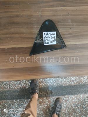 CİTROEN XSARA ARKA SAĞ KELEBEK CAMI PLASTİĞİ ORJİNAL ADANA
