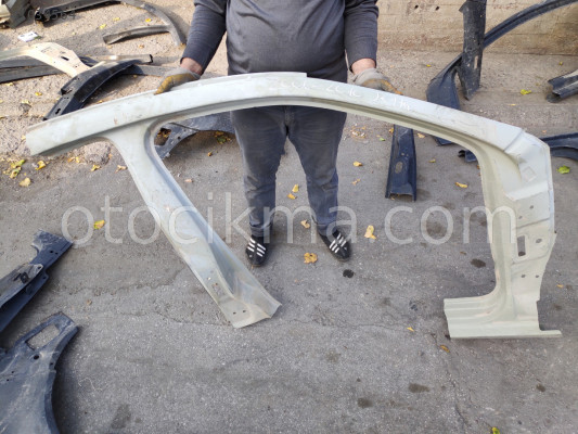 VOLKSWAGEN JETTA 06-10 SAĞ SAÇ