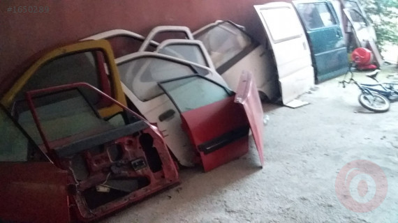Fiat uno sağ arka kapı çıkma yedek parça Mısırcıoğlu oto