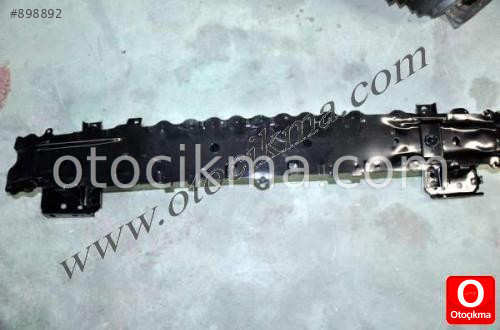 FORD FİESTA ÖN TAMPON DEMİRİ 2009_2012