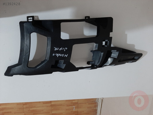 FORD MONDEO ÇIKMA ÖN SOL TAMPON BRAKETİ ORJİNAL SIFIR