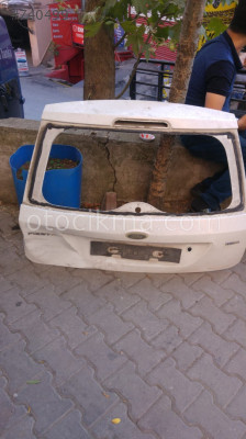FORD FİESTA BAGAJ KAPISI ORJINAL ÇIKMA P2S61 A40400
