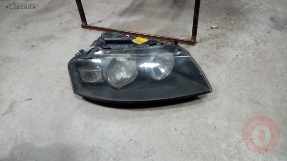 2005 AUDİ A3 DÜZ SAĞ FAR 700