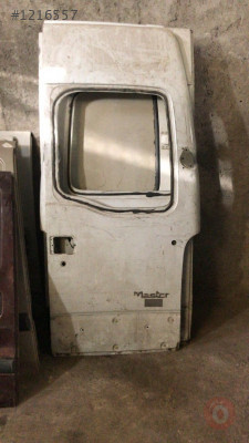 RENAULT MASTER ARKA BAGAJ KAPAĞI
