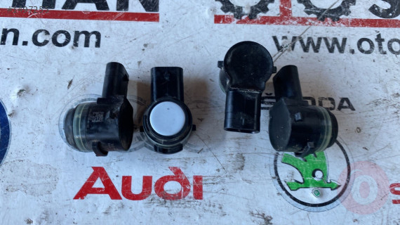 34D919275A leon golf passat a5 2017-20 arka park sensörü