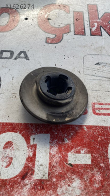 volkswagen passat b8 arka helezon alt lastiği takozu