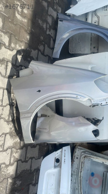çıkma parça opel zafira sağ ön çamurluk