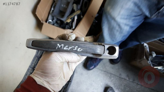 MERCEDES KAPI KOLLARI MERCEDES ORJİNAL ÇIKMA PARÇA