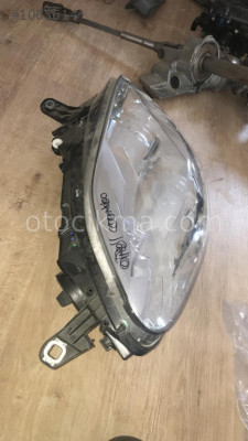 Opel combo sol far