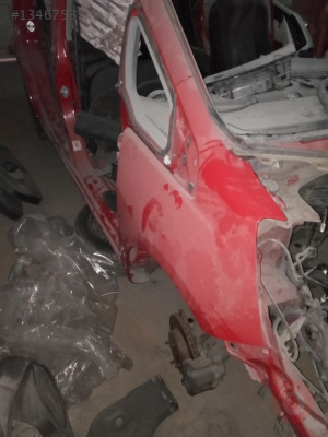 Honda Jazz Sağ Ön Çamurluk 2008-2013