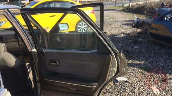 1992 model mazda 626 sökme sağ arka kapı döşemesi