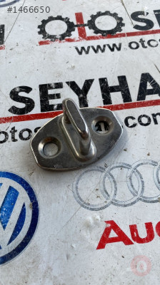 8Z0837033 audi a3 sportback sağ arka kapı kilit karşılığı