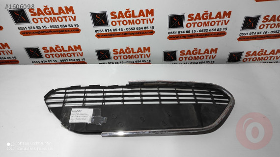FORD FOCUS 08-11 ÇIKMA ÖN TAMPON IZGARASI OEM; 8M5117B968