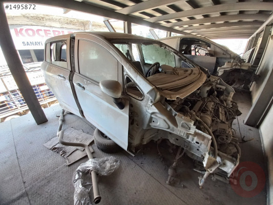 Ford B Max 1.6 Benzinli Otomatik Arka Tampon Orjinal Çıkma