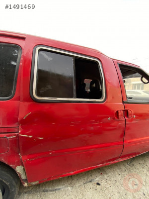 nissan vanetta cargo 1998 sağ sürgülü kapı