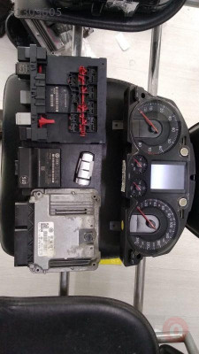VOLKSWAGEN PASSAT 2011 2014  SÖKME MOTOR BEYNİ 03C906056T