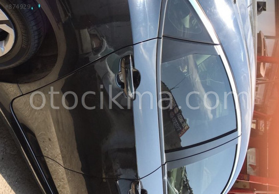 2018 HONDA CİVİC HATASIZ SAĞ ARKA KAPI.