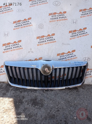 Skoda Octavia Ön Tampon Panjuru 2009-2013