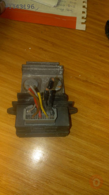 renault r19 çıkma fan rezistansı