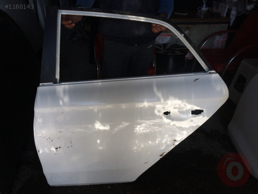 2014 2018 model hyundai i20 çıkma sol arka kapı