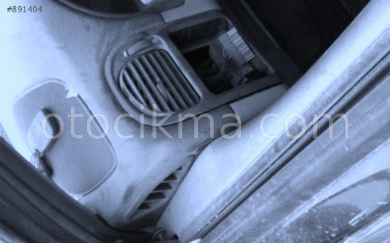 1996  VOLVO S40 ÇIKMA ÜFLEME IZGARASI.