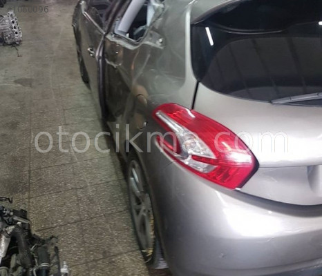 Peugeot  208 stop sol sökme hatasız