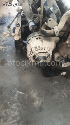 opel corsa 1.3 şarz dinamosu çıkma