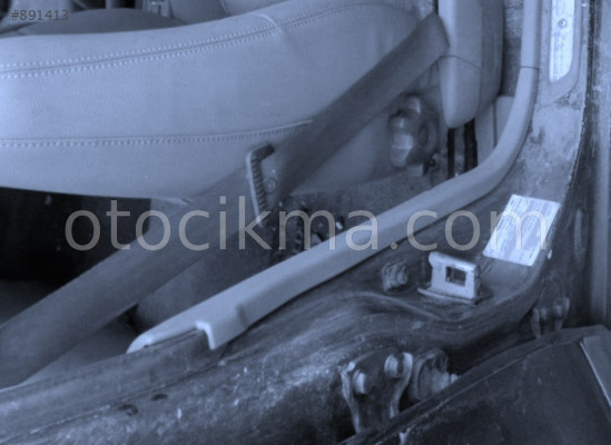 1996  VOLVO S40 ÇIKMA ÖN EMNİYET KEMERİ.