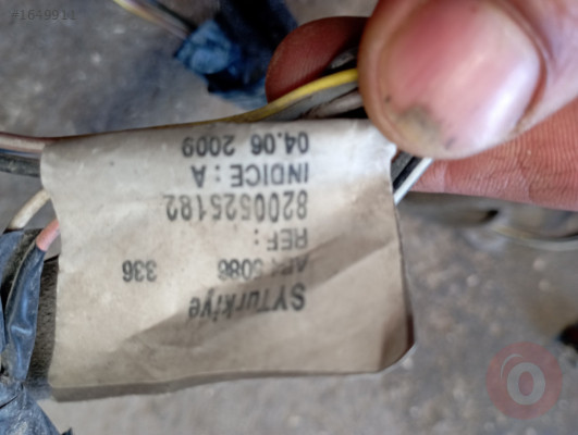 RENAULT MEGANE 2.SOL ÖN KAPI TESİSATI..8200525182