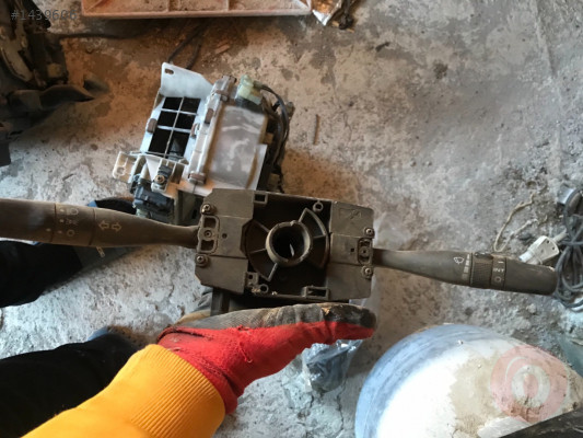 ROVER 820 ÇIKMA SİNYAL KOLU FAR KOLU