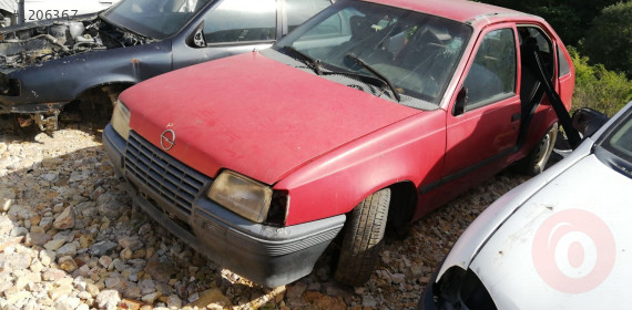 opel kadett 1.6 çıkma kaput.