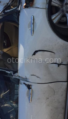 INFINITI FX30D HATASIZ SOL TAKIM KAPI KOLU.