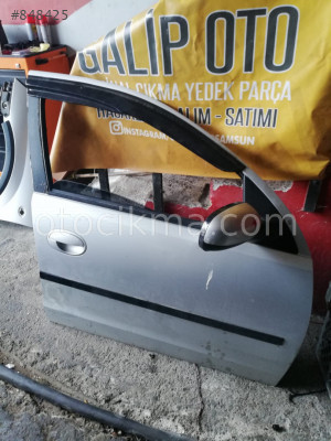 OPEL CORSA C SAĞ ÖN KAPI GRİ HATASIZ ORJİNAL