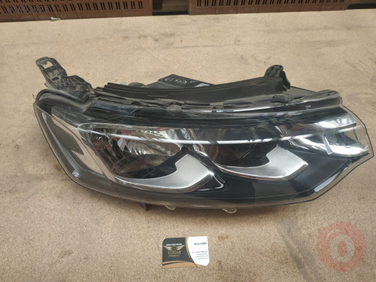 Citroen c elyesee sağ ön far