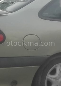 2001 model renault laguna 1 1.8 16v çıkma depo kapağı