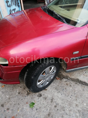 Rover 416 Sol Ön Çamurluk Kırmızı hatasız orjinal çıkma