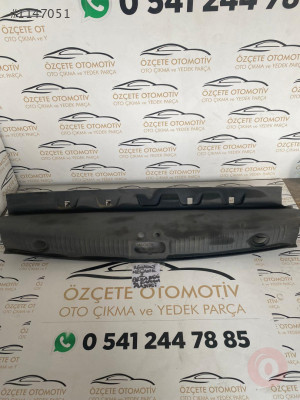 RENAULT MEGANE 2 BAGAJ İÇ KAPLAMA PLASTİĞİ DÖŞEMESİ