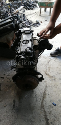 opel vectra b 2.o 16 vlf motor