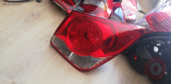chevrolet cruze çıkma sağ stop lambası.