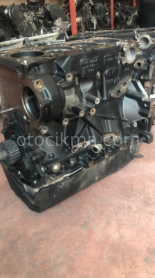 Skoda Octavia 1.6 tdi clh çıkma motor