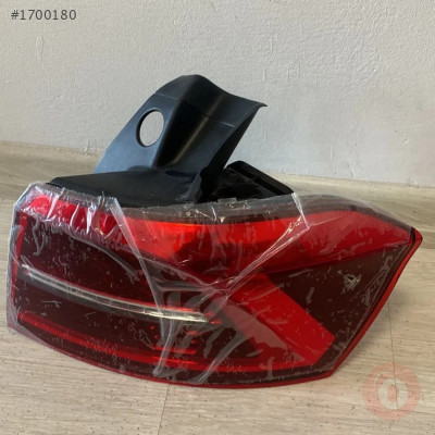 3G9945208K-3G9945208G SAĞ DIŞ STOP PASSAT VARİANT 2015>>2022