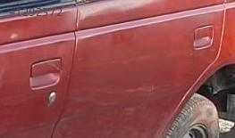 1993 model peugeot 405 çıkma sol takım kapı kolu