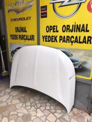 opel grandland x beyaz renk ön kaput