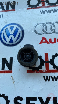 86160-0D350 toyota yaris ön direk küçük hoparlör tweeter